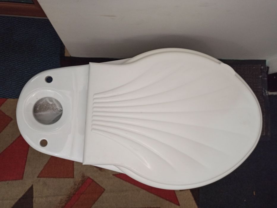 Продавам моноблок и мивка