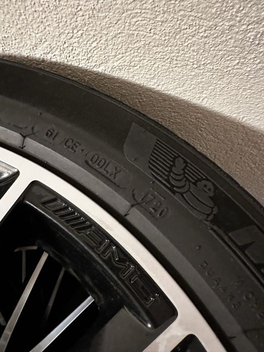 Anvelope iarna Michelin  315/40/21 - spate si 275/45/21 - fata