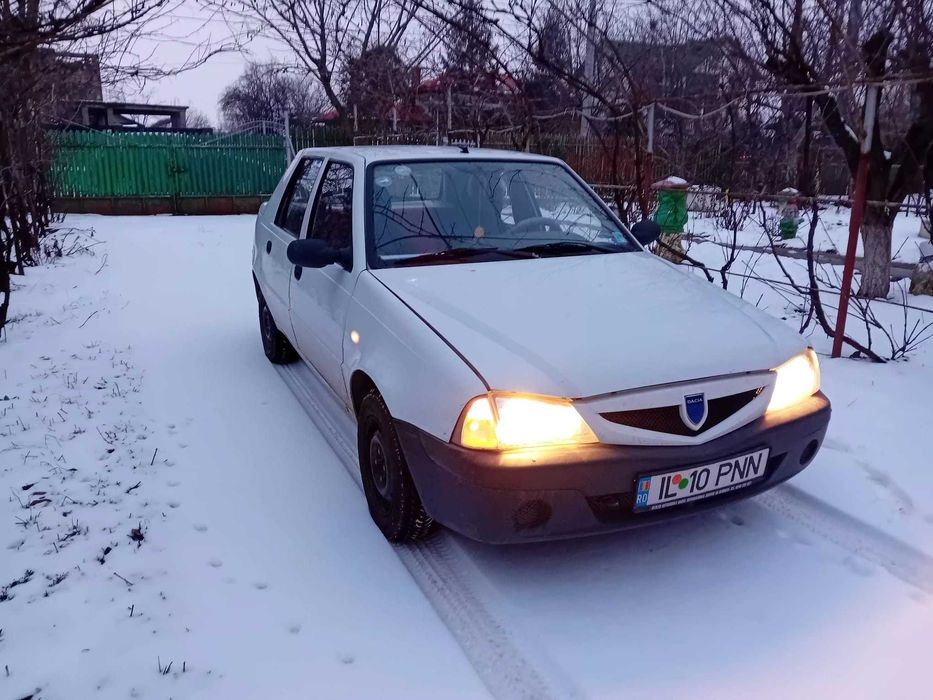 vand Dacia Solenza 1,4 / 2004 / 89134 km / Pret 6000 lei
