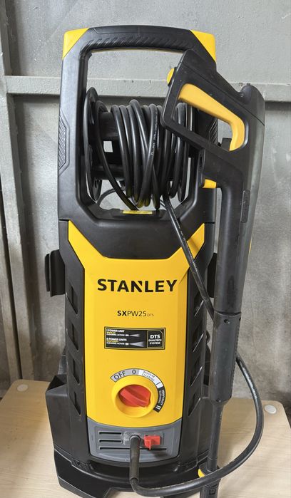 Водоструйка Stanley