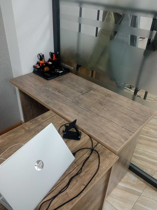 Ofis stollari (partalar)