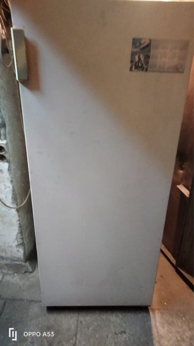 Продается холодильник за 20000 тг