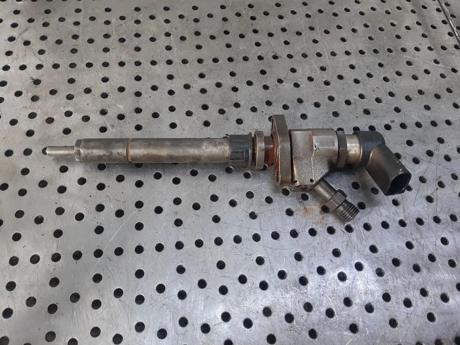 injector 2.0 d volvo v50 s40 peugeot 307 peugeot 407 peugeot 607 peugeot 807 citroen c4  9657144580
