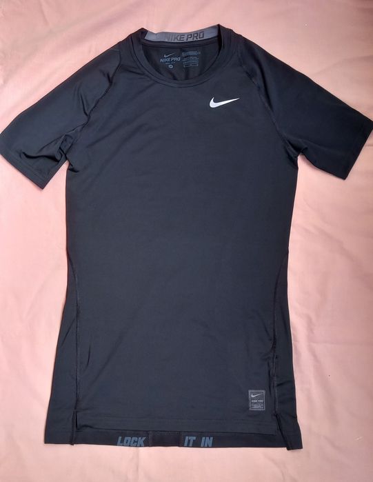 Nike Pro Compression, Nike Shield, Under Armour тениски, клин, потник