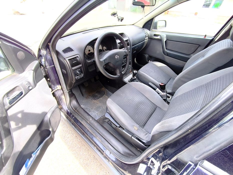 Opel Astra G 1.6 16 v benzină 2003