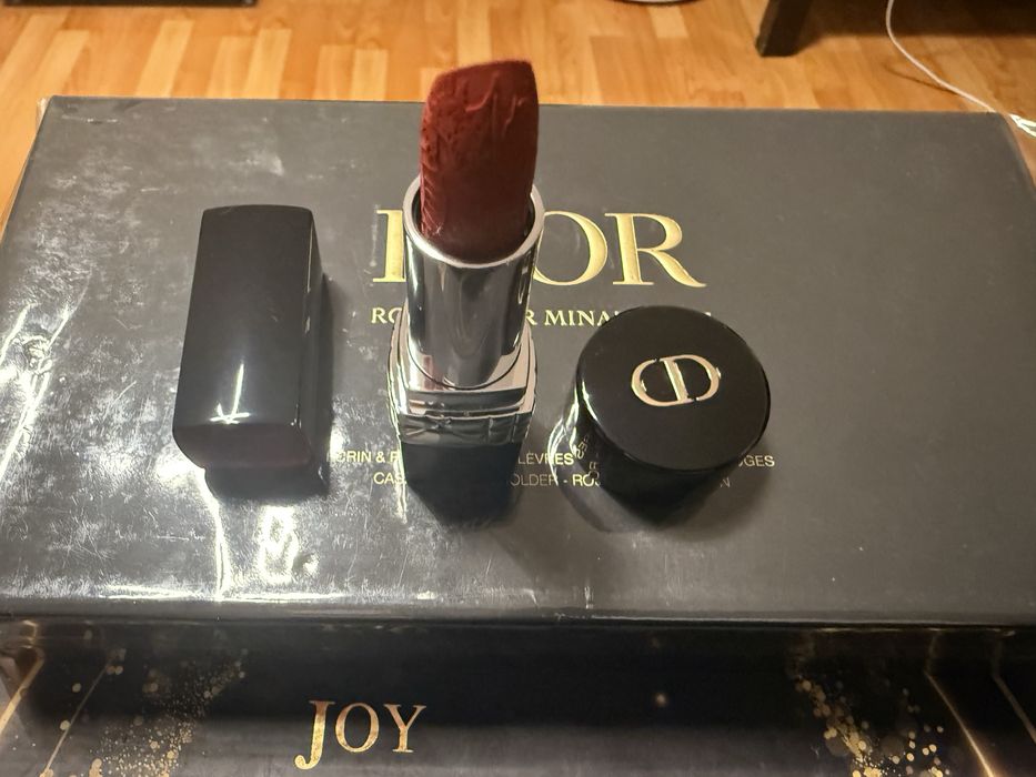 PIESĂ DE COLECȚIE: Set Rujuri & Clutch DIOR Minaudière (Ediție Limitată)