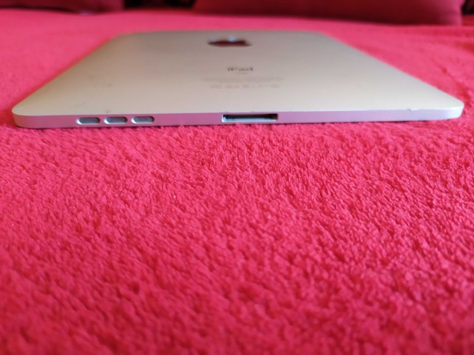 Tableta iPad Apple pt componente