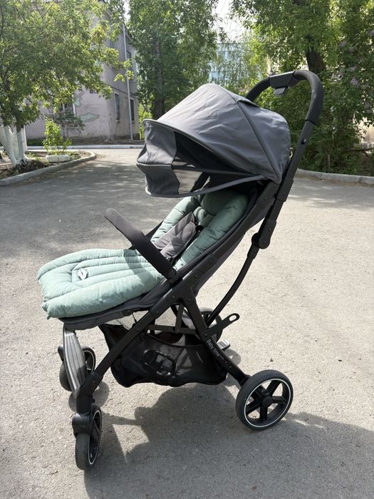 Продам коляску прогулочную baby time future