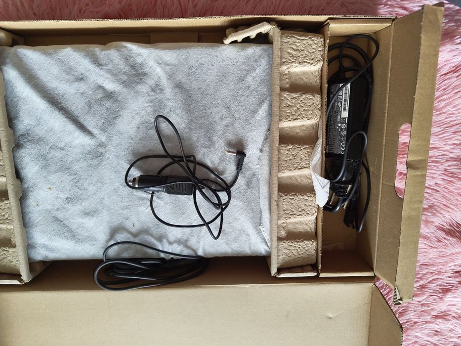 Laptop Acer Aspire E15 - defect