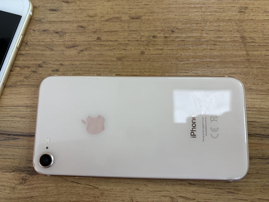 Iphone 8 на запчасти