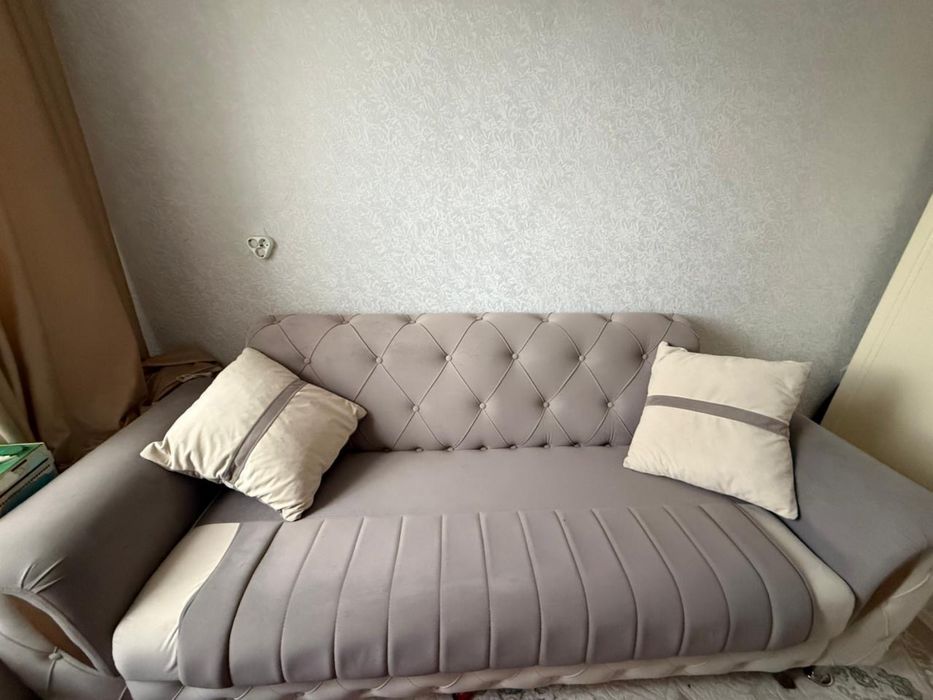 Продам диван в хорошем состояний