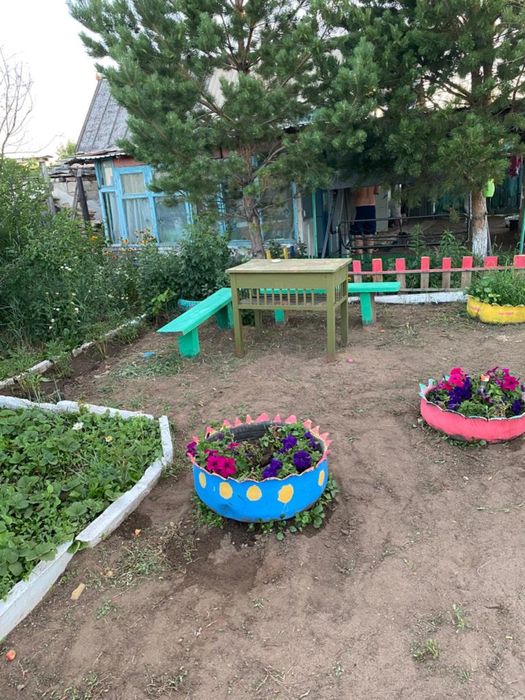 Продам дачу в цветущим саду