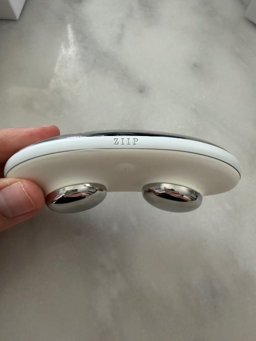 ZIIP Halo (versiunea 1) – dispozitiv profesional de microcurent facial