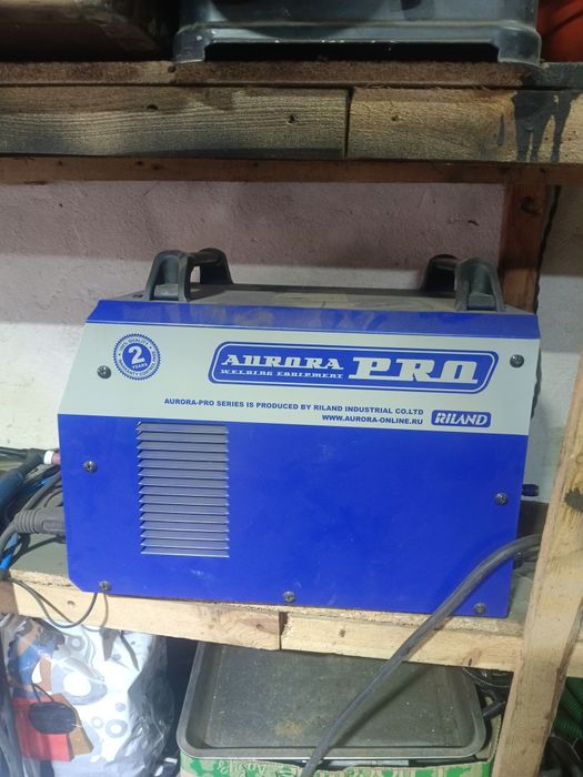 Aurora TIG 200 AC/DC Pulse + баллон, полный комплект, варит всё (TIG/M