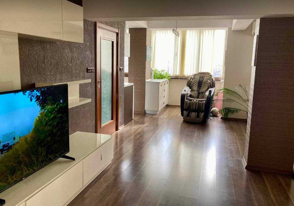 Продава се Многостаен апартамент в Варна, Аспарухово - 125 кв.м за 1400 €/кв.м - Снимка #19