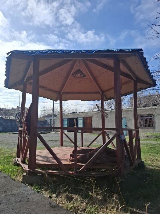 Тапчан крытый тапчан