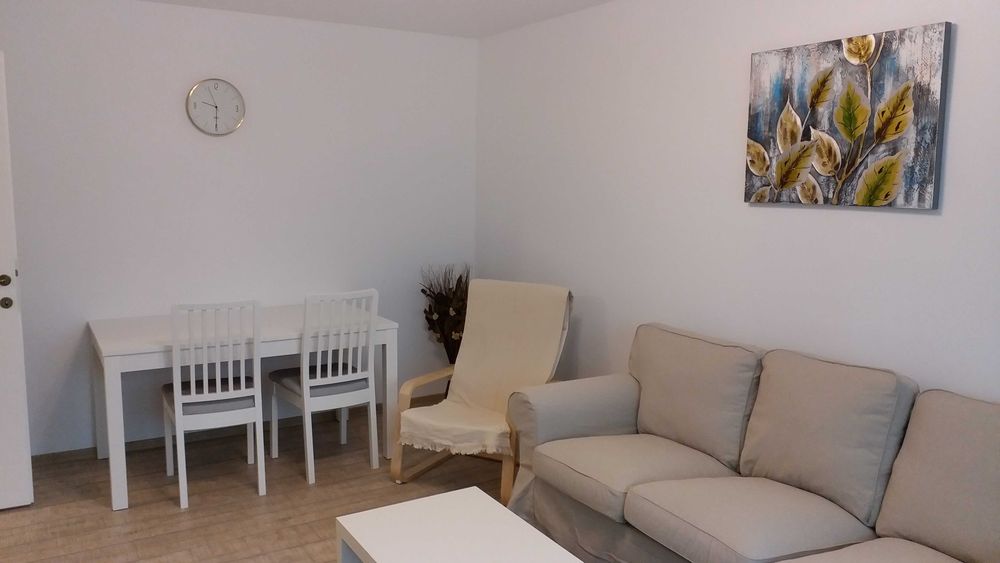 Apartament cochet vis a vis Piata 1 Mai