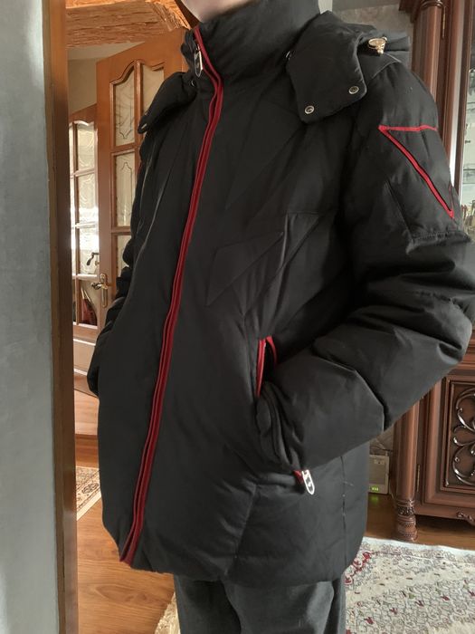 Продам куртку на подростка, рост 152