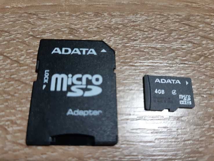 Card microSD 4 gb + adaptor