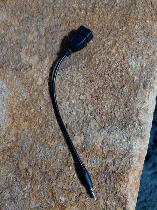 USB преходник . .