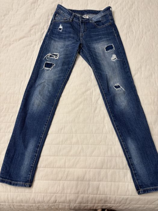 Продам джинсы 1500 тенге