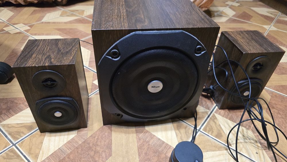 Тонколони буфер Trust Vigor Wireless 2.1 Bluetooth