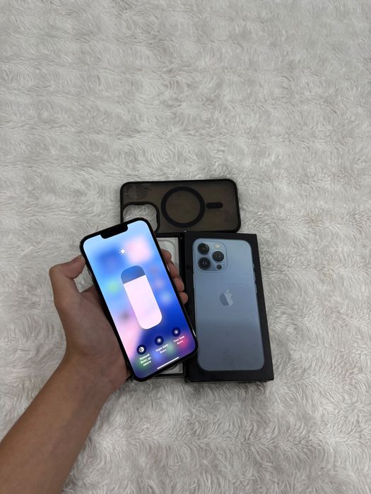 Iphone 13 pro в хорошем состаяний