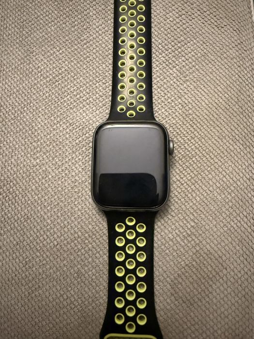 Apple Watch 4, 44m GPS