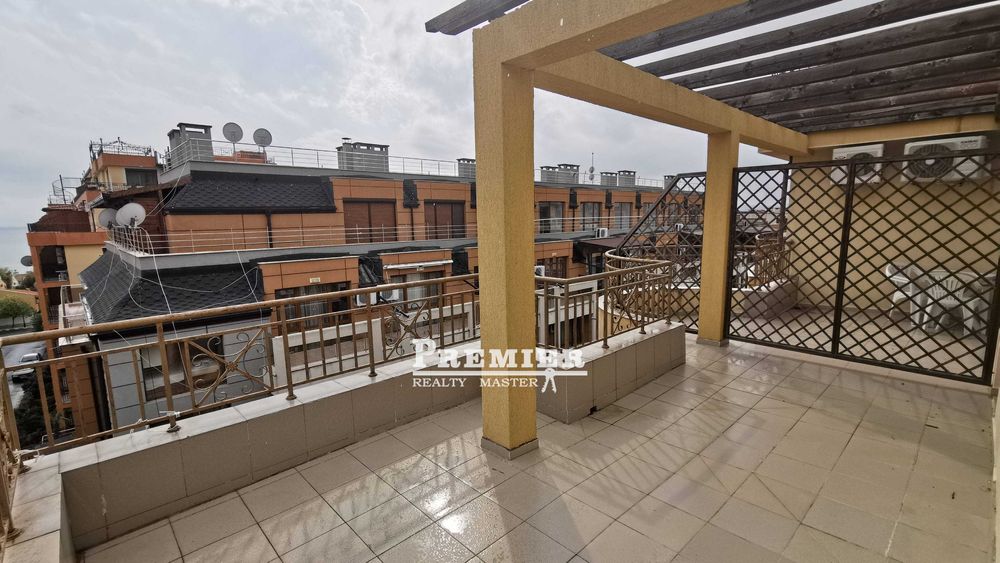 Продава се Тристаен апартамент в Свети Влас - 120 кв.м за 875 €/кв.м - Снимка #4