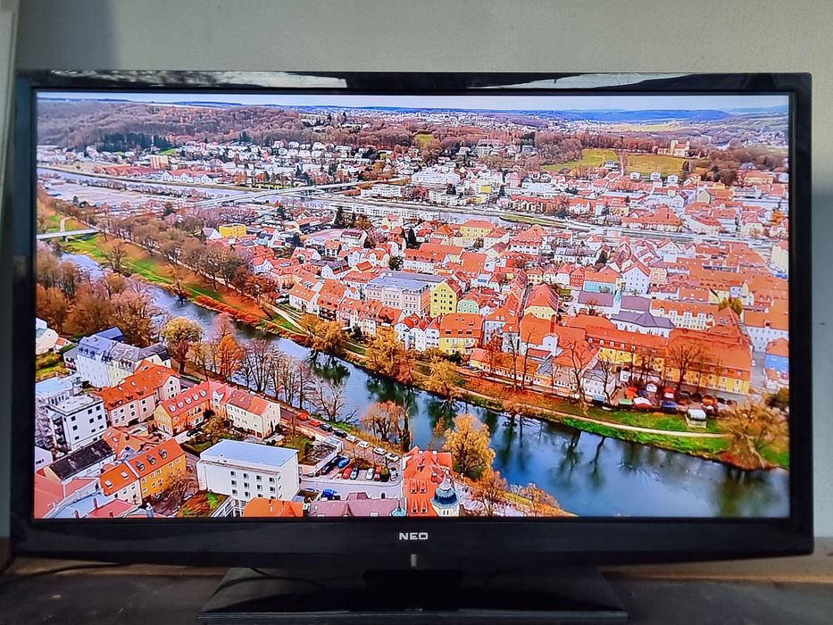 Телевизор / Neo - 32" - FullHD , Цифрова + Ефирна