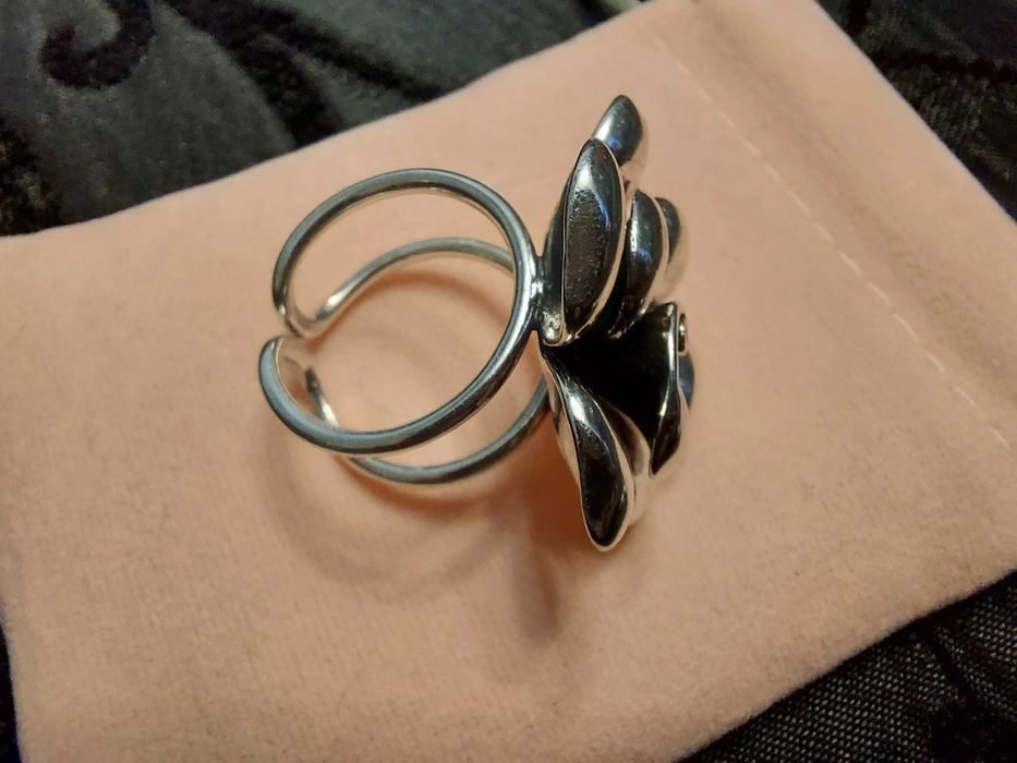 Красив, масивен пръстен