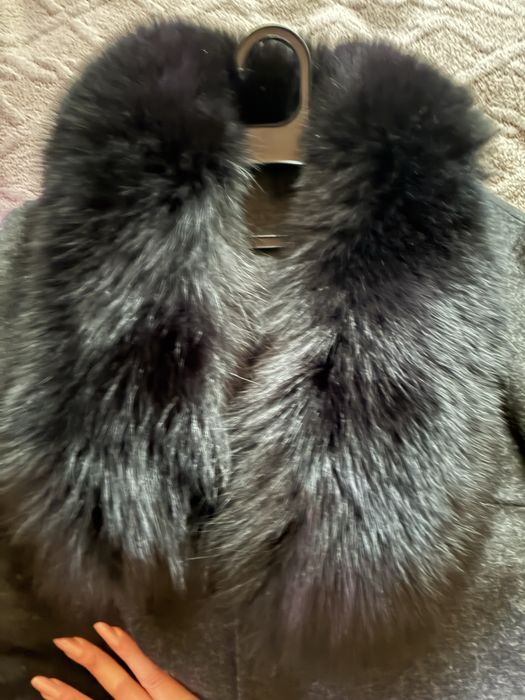 Vand palton alpaca cu blana de vulpe