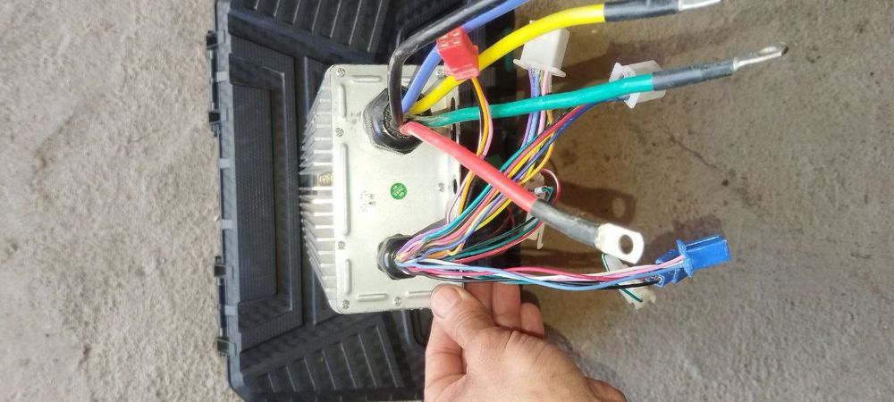 Контроллер от грузовой электротрицикл Rutrike D5 1700.