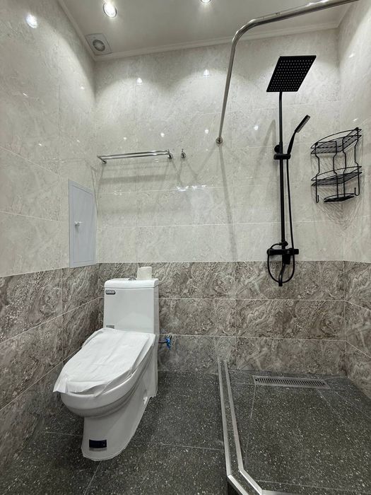 Продается 2/7/13 48м2 в ЖК Aviasozlar plaza, ор-р: рынок Кадышева