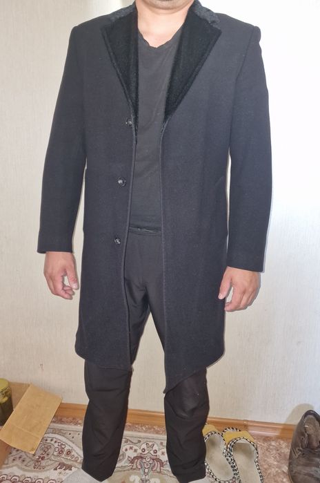 Продам б/у пальто