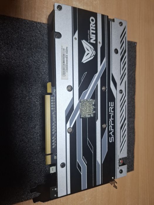 Продам видеокарту amd radeon rx480 8gb