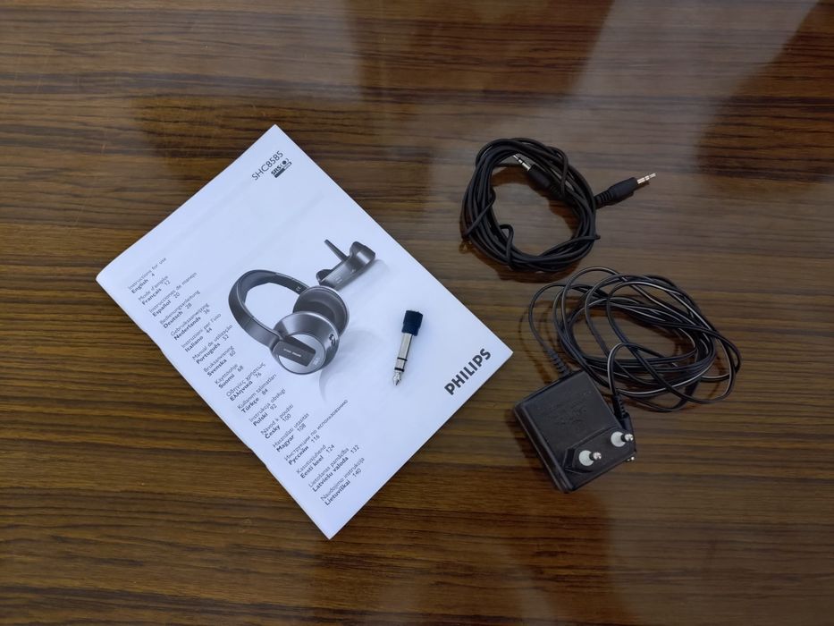 Кинотеатральные наушники Philips