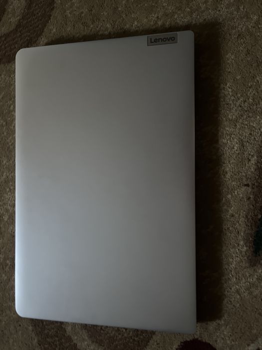 Holati yangi 512/8 gb