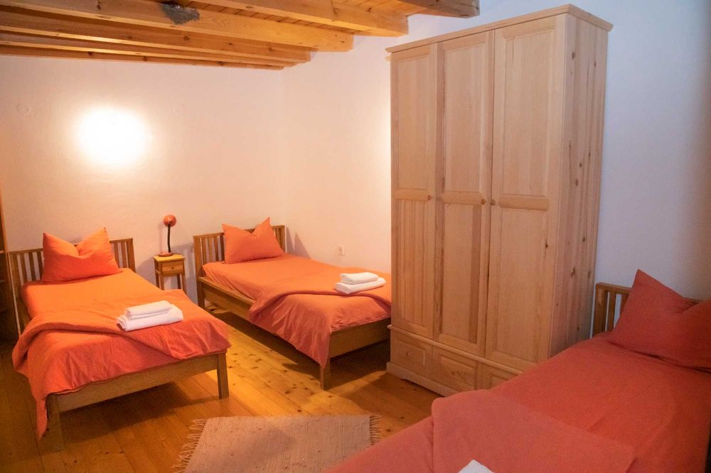 Продава хубав имот на 35 км. от София в с. Макоцево