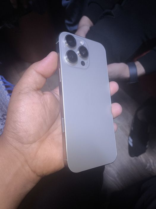 iPhone 16 pro max
