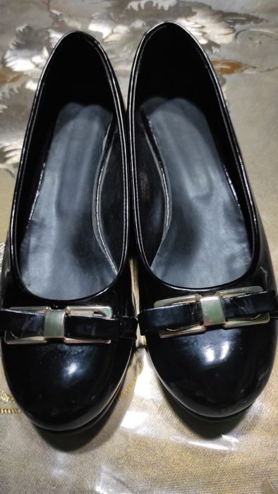 Туфли чëрные женские