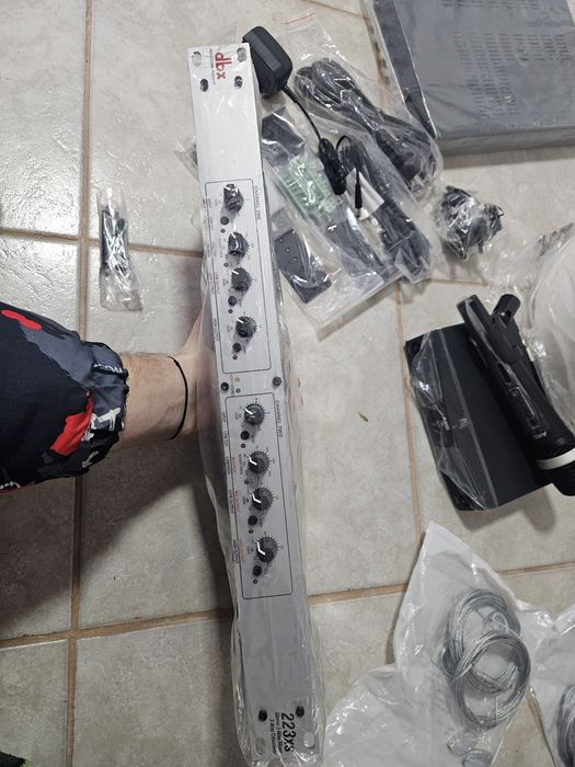 Vand boxe de tavan JBL professional