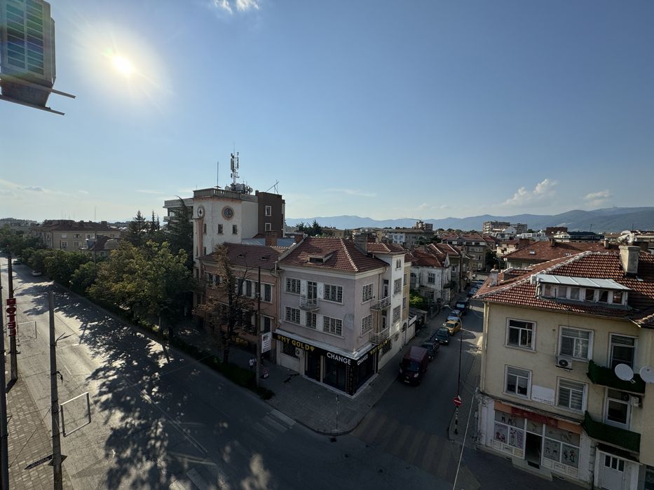 Продава се Офис в Казанлък - 51 кв.м за 890 €/кв.м - Снимка #9