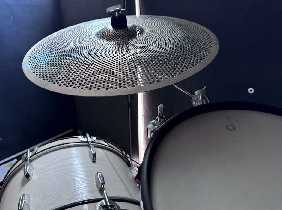 Комплект барабани, електронни, акустични, хибридни, DIY