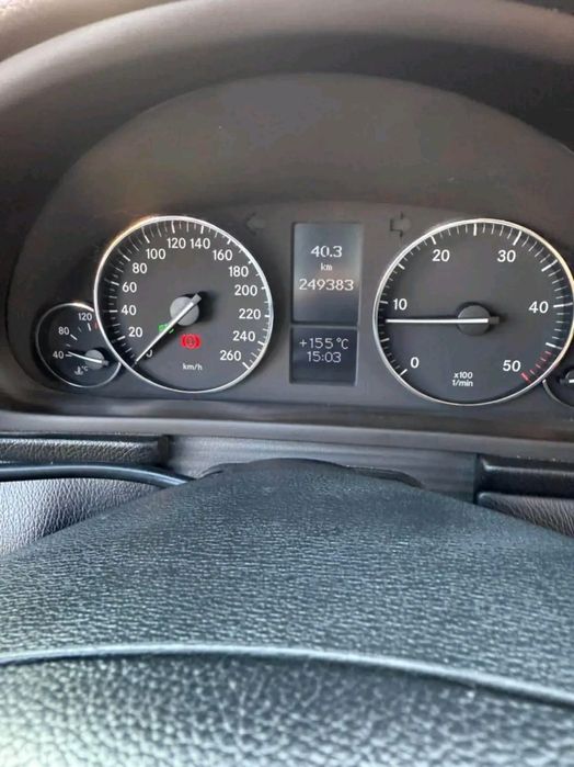 Mercedes C-klass W203