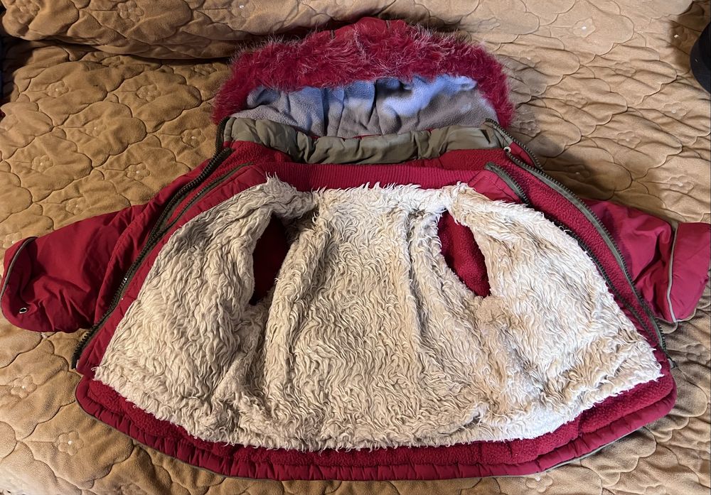 Куртка тёплая На девочку 2-4 лет