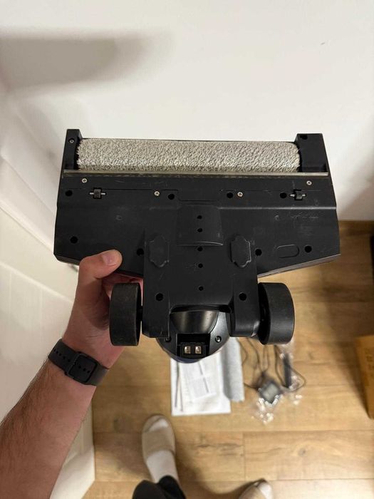 Aspirator AEG AW81U3DB Ultimate 8000 Wet & Dry