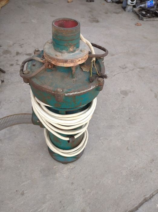 СУВ НАСОС сотилади 3 фаза ишлатилган