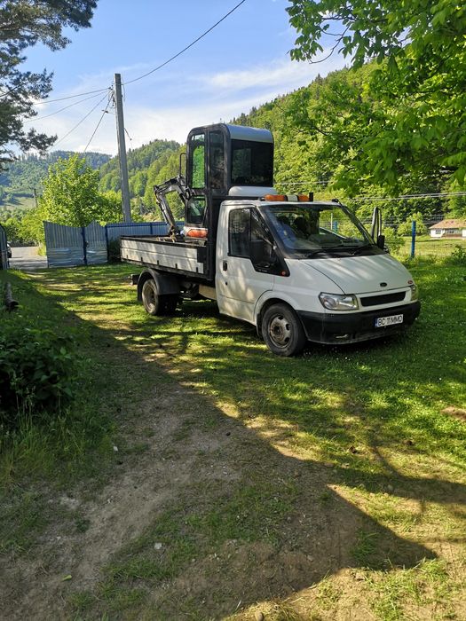 Miniexcavator de inchiriat 2 tone pt. sapaturi