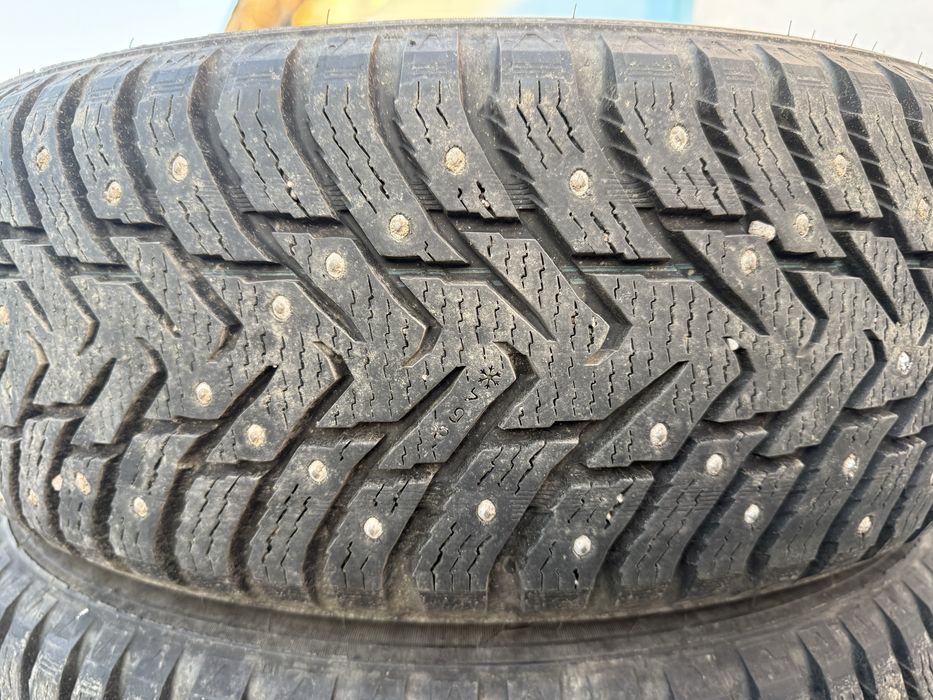 Комплект шин nokian R18